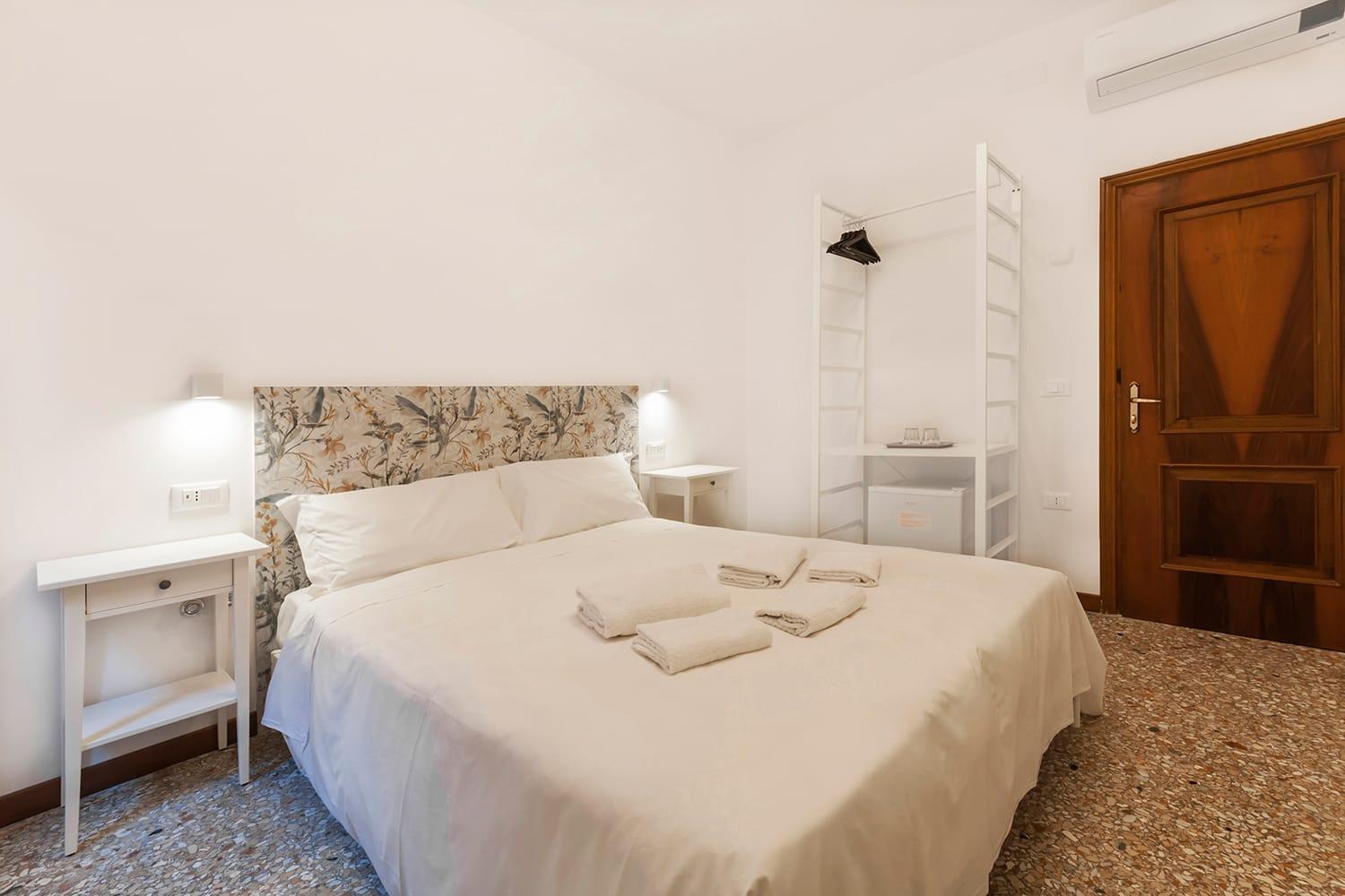 Casa Alimante Pensión Venecia
